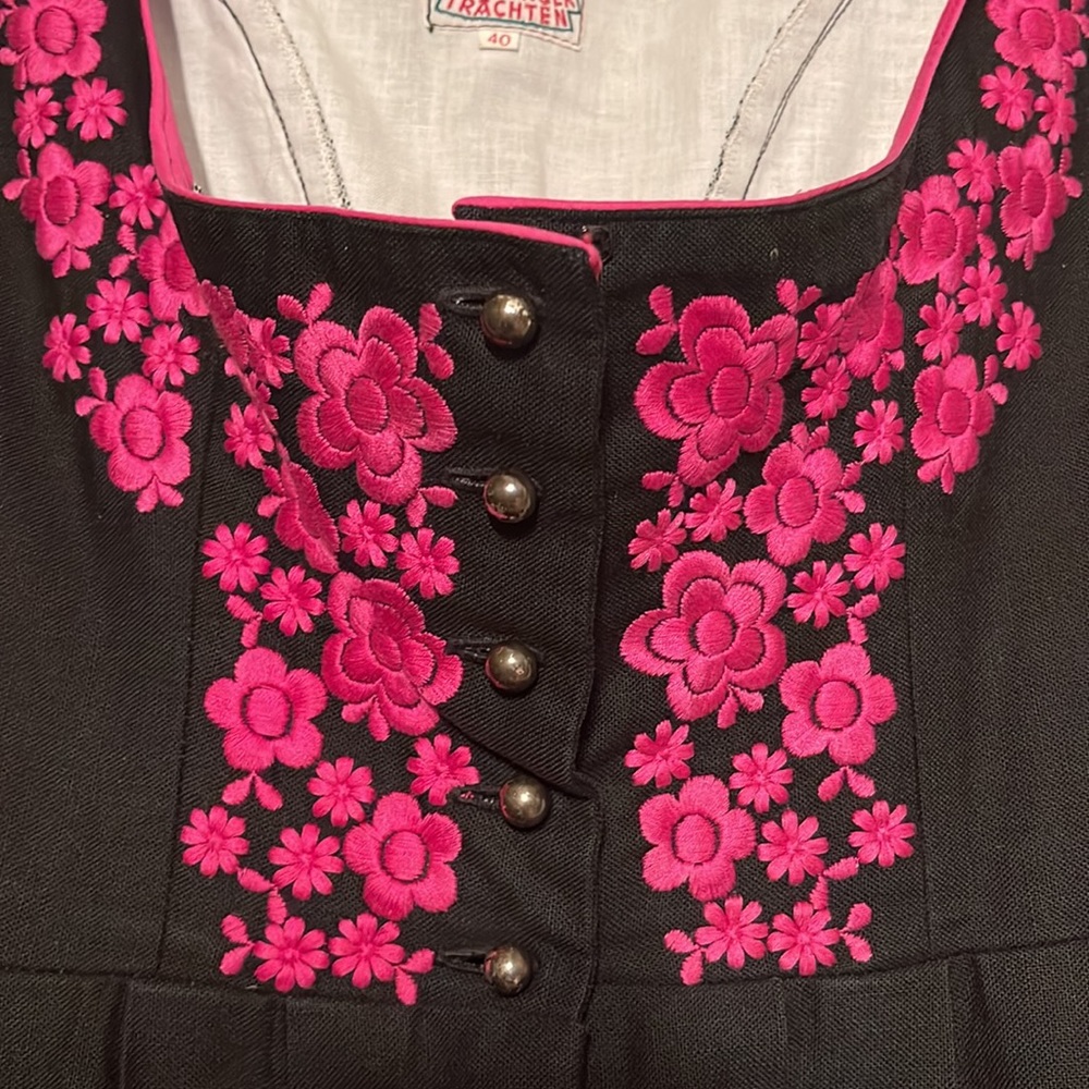 Dirndl - image 2